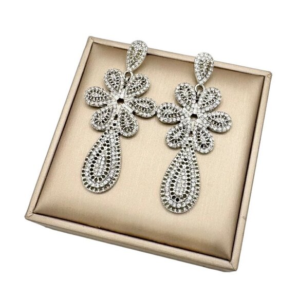 Women’s Silver Rhinestone Paved Flower Chandelier Large Drop Dangle Earrings - Picture 5 of 8